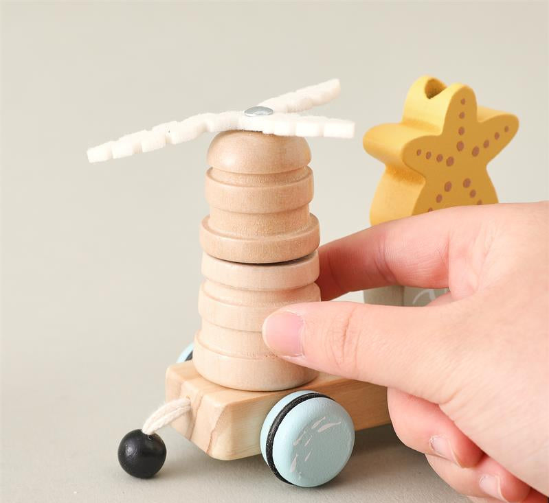 Wooden 3-Section Animal Pulling Toy - Baby Walking Train with Pull String, Educational Toddler Pull Toy with Animal Blocks, Montessori Early Learning Walking Aid for 1-3 Year Olds