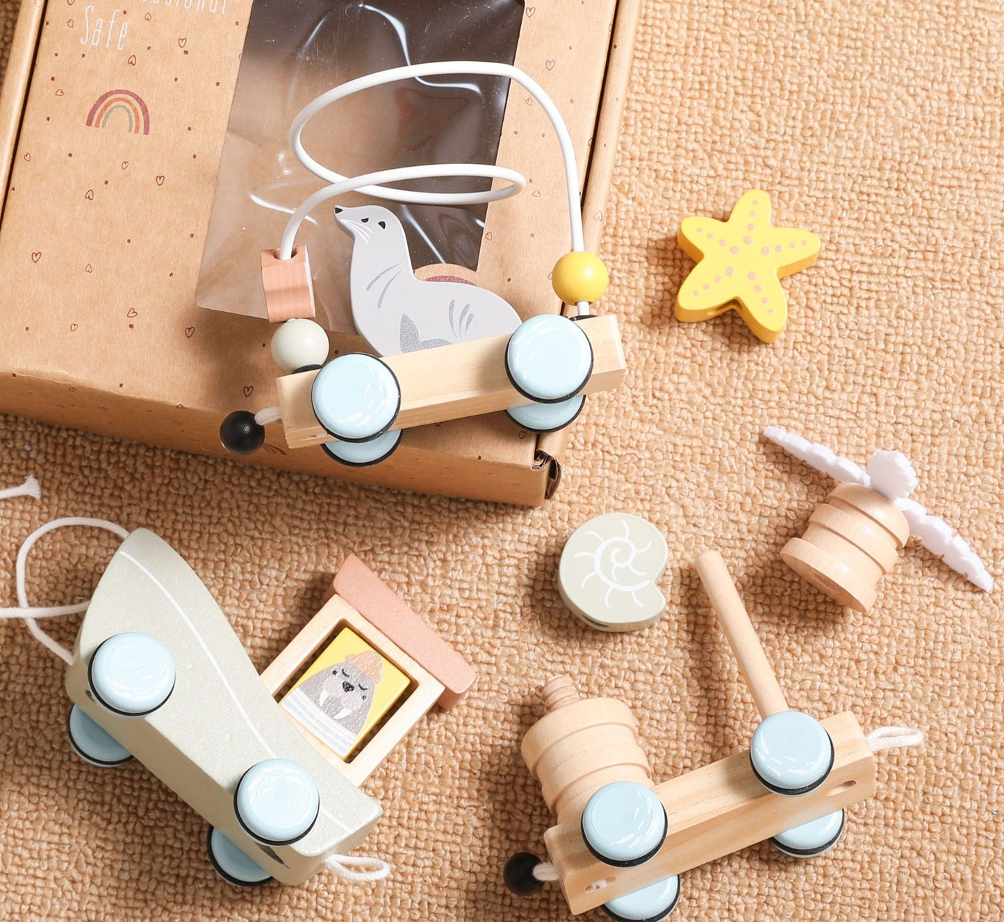 Wooden 3-Section Animal Pulling Toy - Baby Walking Train with Pull String, Educational Toddler Pull Toy with Animal Blocks, Montessori Early Learning Walking Aid for 1-3 Year Olds