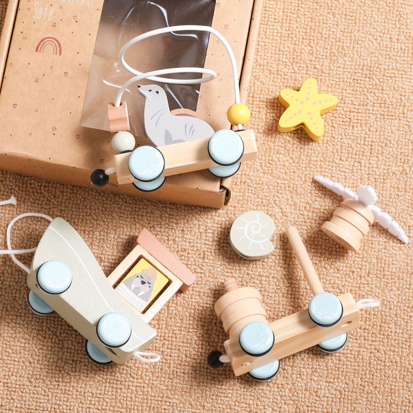 Wooden 3-Section Animal Pulling Toy - Baby Walking Train with Pull String, Educational Toddler Pull Toy with Animal Blocks, Montessori Early Learning Walking Aid for 1-3 Year Olds